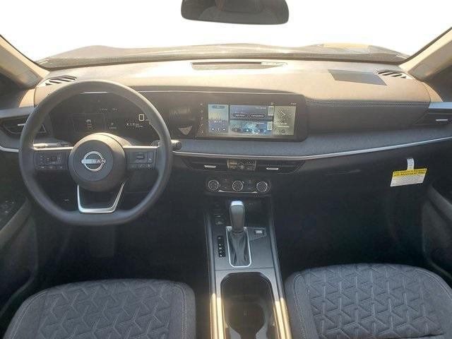 new 2025 Nissan Kicks car, priced at $25,157