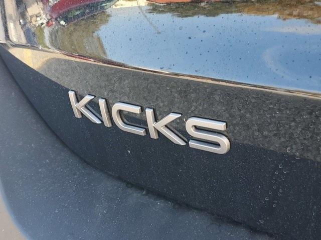 new 2025 Nissan Kicks car, priced at $25,157