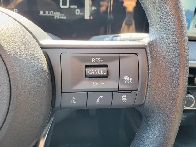 new 2025 Nissan Kicks car, priced at $25,157