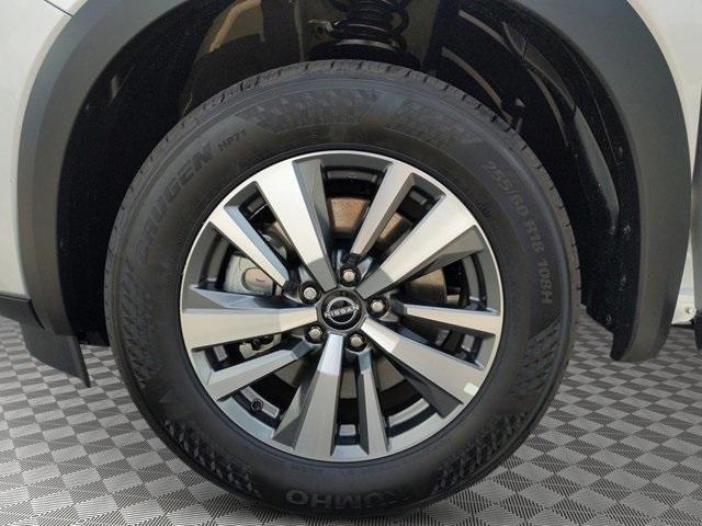 new 2025 Nissan Pathfinder car, priced at $33,165