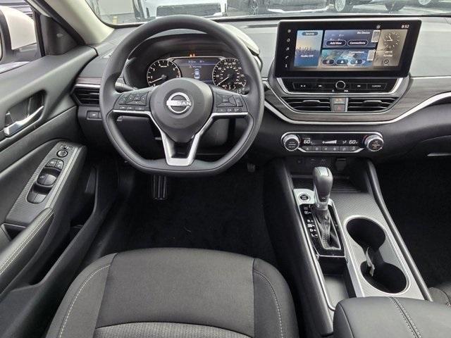 new 2025 Nissan Altima car, priced at $26,092