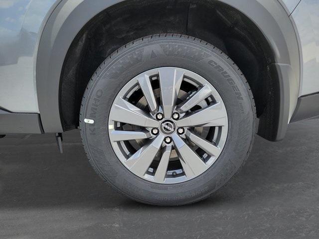 new 2025 Nissan Pathfinder car, priced at $37,135