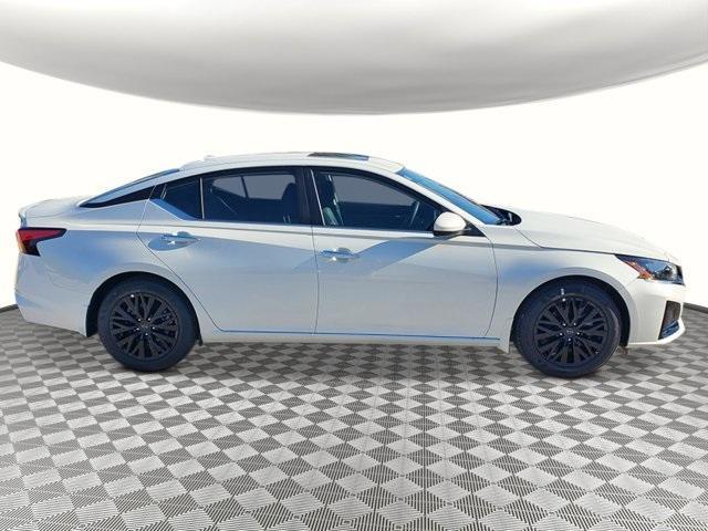 new 2025 Nissan Altima car, priced at $26,505