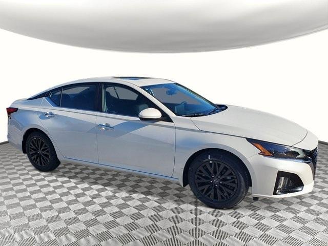 new 2025 Nissan Altima car, priced at $26,505