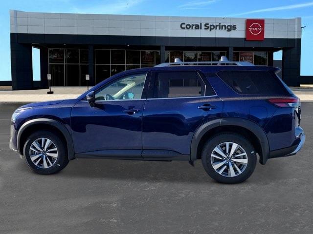 new 2025 Nissan Pathfinder car, priced at $40,321
