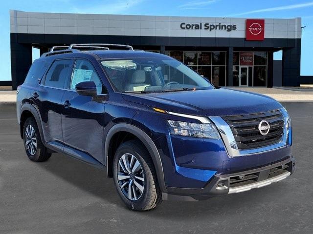 new 2025 Nissan Pathfinder car, priced at $40,321