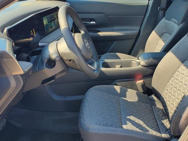 new 2025 Nissan Kicks car, priced at $23,804