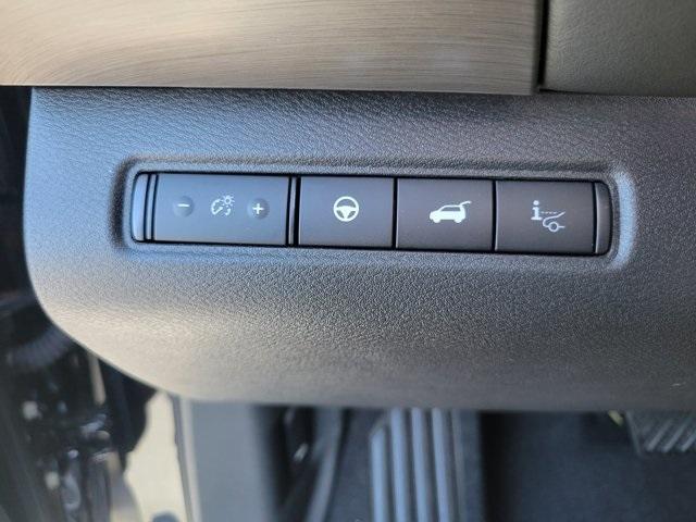 new 2025 Nissan Pathfinder car, priced at $49,180