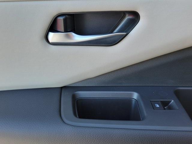 new 2025 Nissan Pathfinder car, priced at $42,814