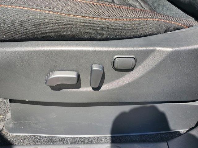 new 2025 Nissan Frontier car, priced at $38,967