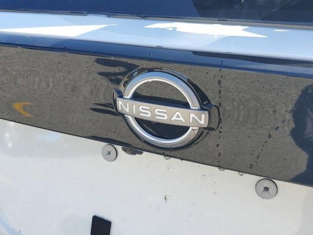 new 2025 Nissan Kicks car, priced at $24,995