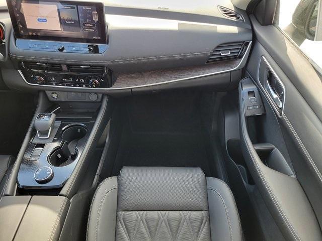 new 2025 Nissan Rogue car, priced at $38,500