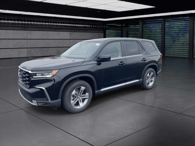 new 2025 Honda Pilot car, priced at $45,910