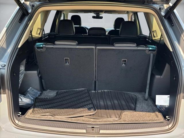 used 2025 Volkswagen Atlas car, priced at $48,600