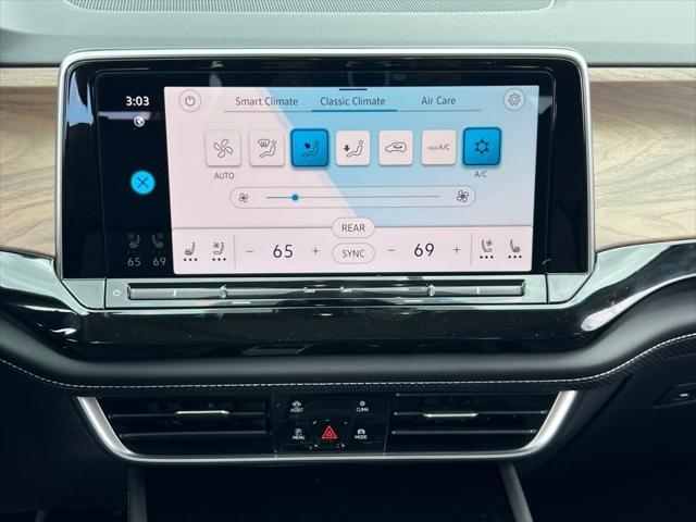 new 2025 Volkswagen Atlas car, priced at $44,873