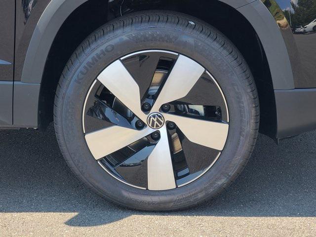 new 2025 Volkswagen Taos car, priced at $27,495