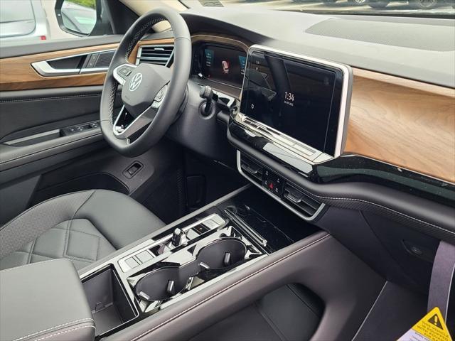 new 2025 Volkswagen Atlas car, priced at $44,471