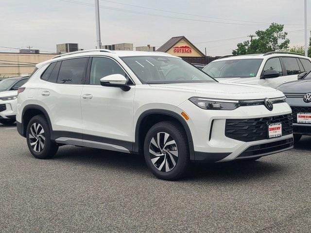 new 2025 Volkswagen Tiguan car, priced at $30,898