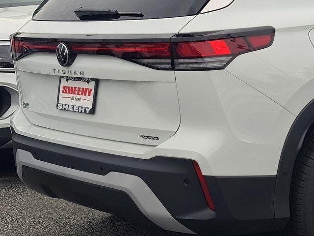 new 2025 Volkswagen Tiguan car, priced at $30,898