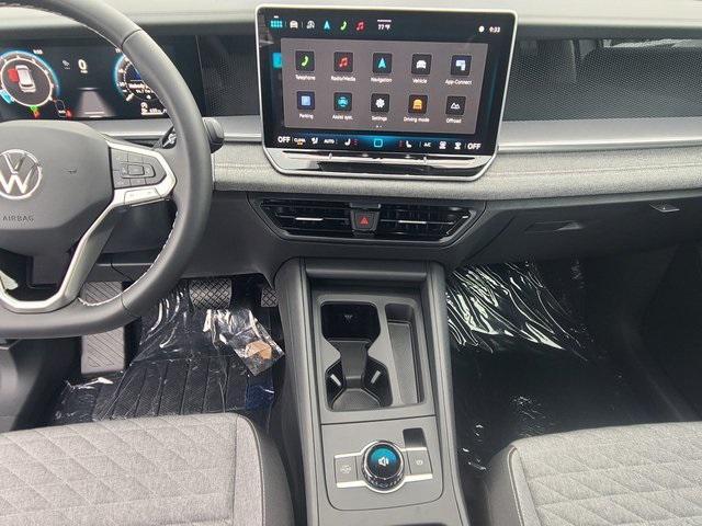 new 2025 Volkswagen Tiguan car, priced at $30,898