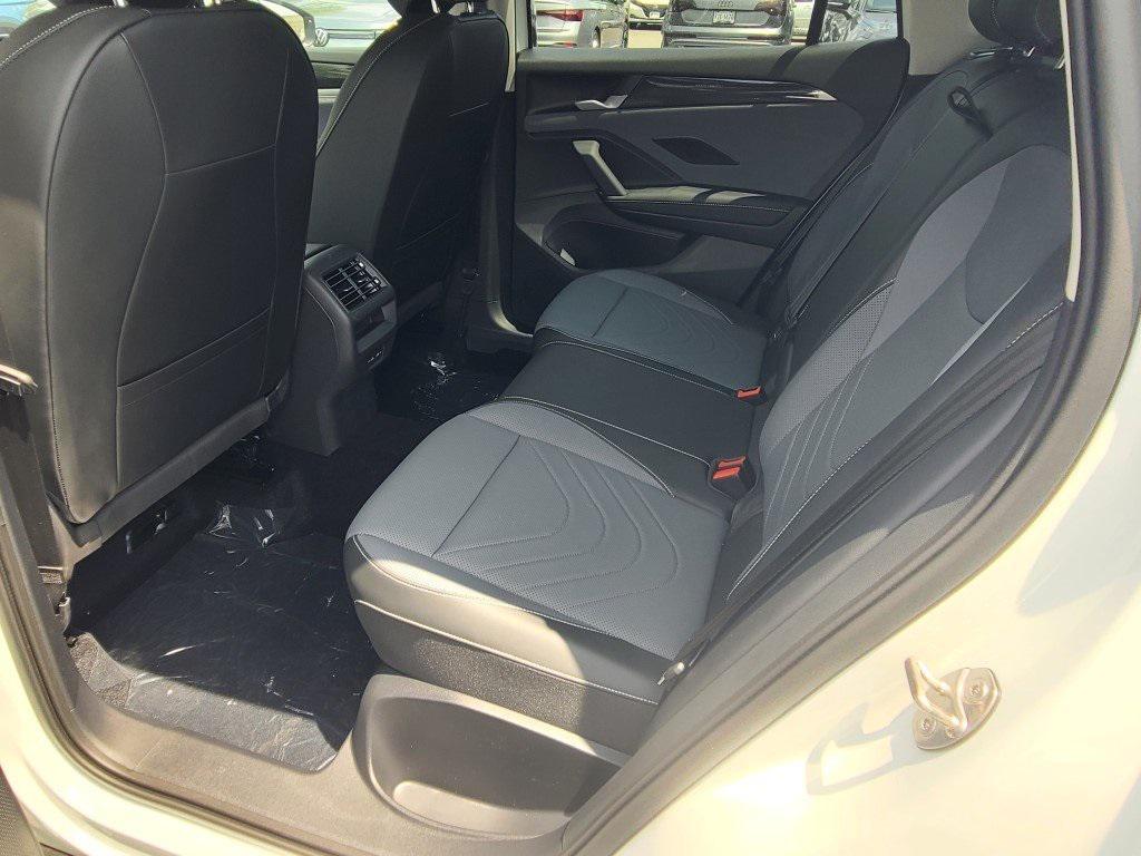 new 2025 Volkswagen Tiguan car, priced at $32,638
