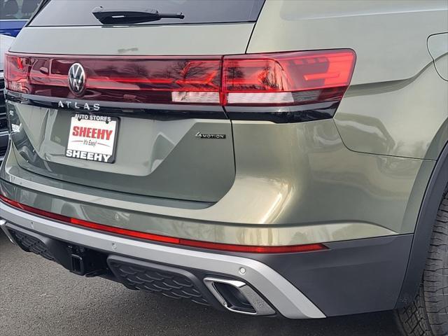 new 2025 Volkswagen Atlas car, priced at $45,964