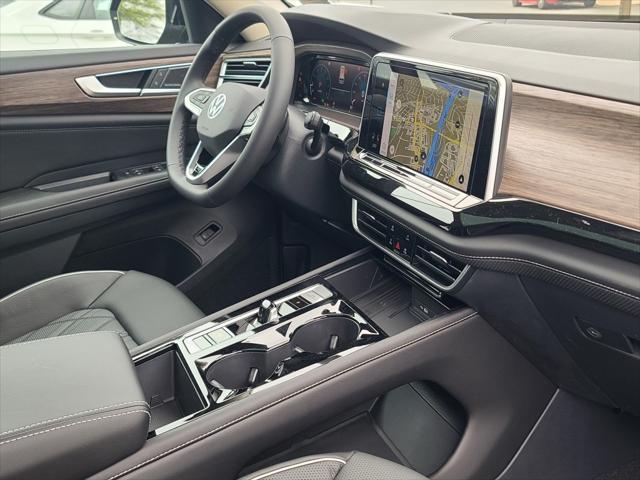 new 2025 Volkswagen Atlas car, priced at $51,510