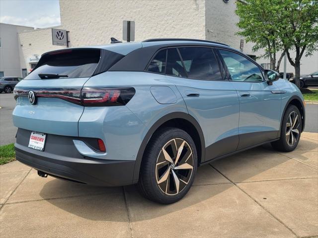 new 2025 Volkswagen ID.4 car, priced at $49,347