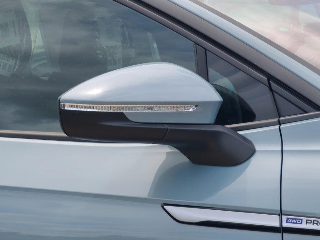 new 2025 Volkswagen ID.4 car, priced at $45,347
