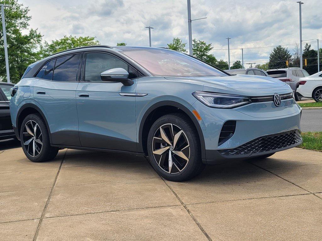 new 2025 Volkswagen ID.4 car, priced at $45,347