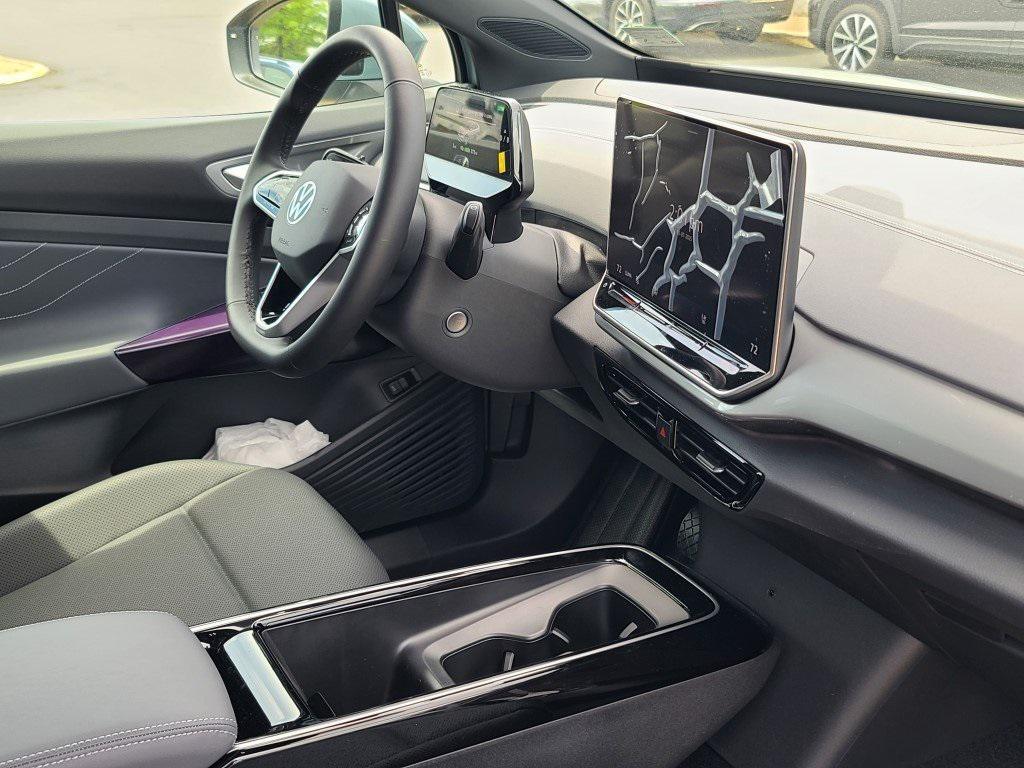 new 2025 Volkswagen ID.4 car, priced at $45,347