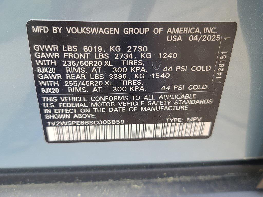 new 2025 Volkswagen ID.4 car, priced at $45,347