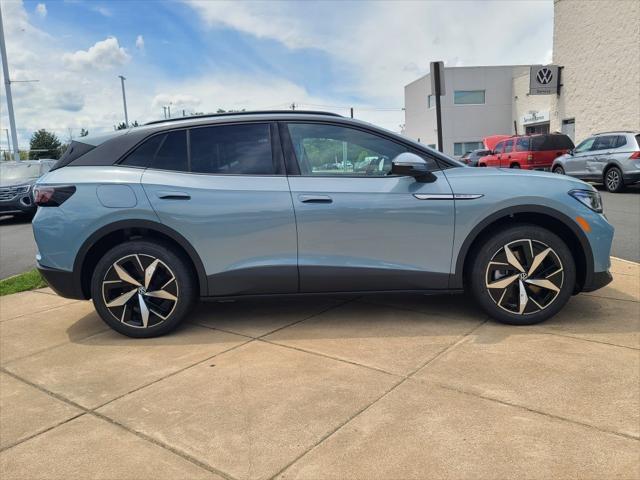new 2025 Volkswagen ID.4 car, priced at $49,347