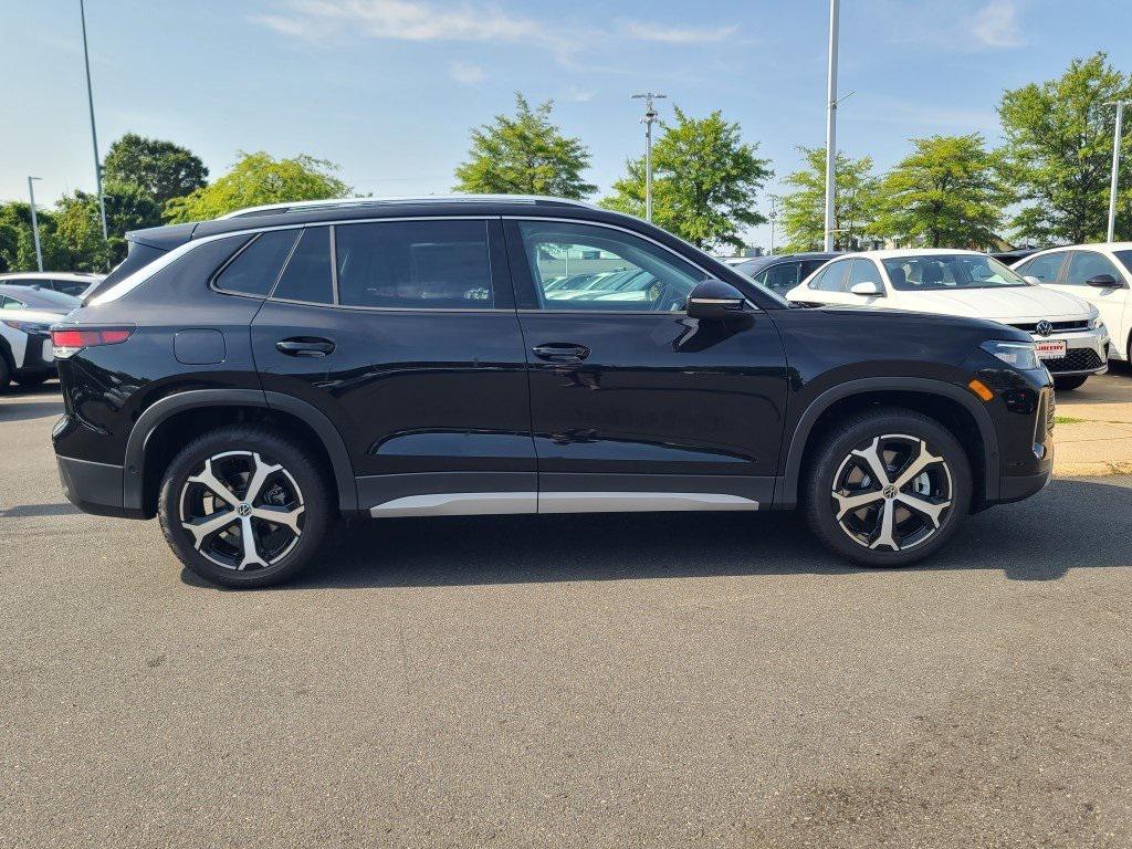 new 2025 Volkswagen Tiguan car, priced at $35,799