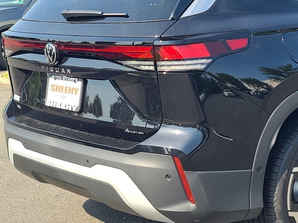new 2025 Volkswagen Tiguan car, priced at $35,799