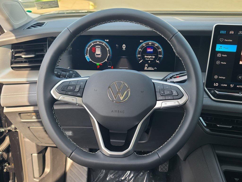 new 2025 Volkswagen Tiguan car, priced at $35,799