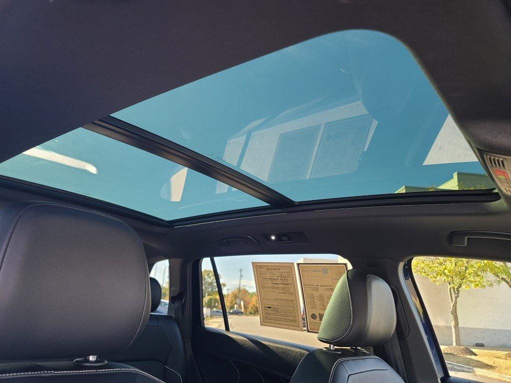 used 2022 Volkswagen Tiguan car, priced at $25,899