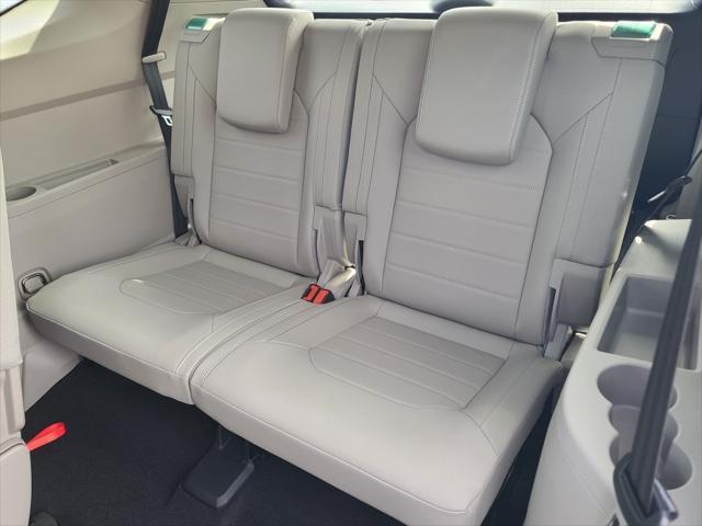 new 2025 Volkswagen Atlas car, priced at $46,798