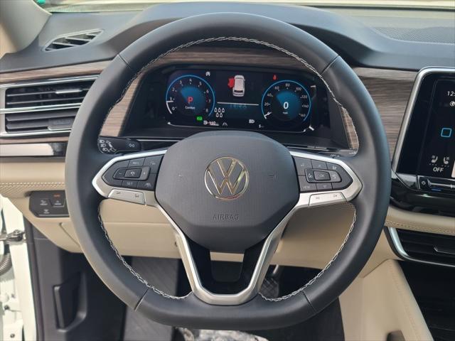 new 2025 Volkswagen Atlas car, priced at $46,798