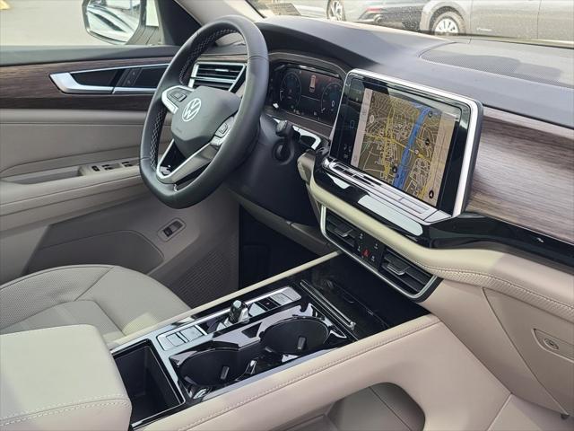 new 2025 Volkswagen Atlas car, priced at $46,798