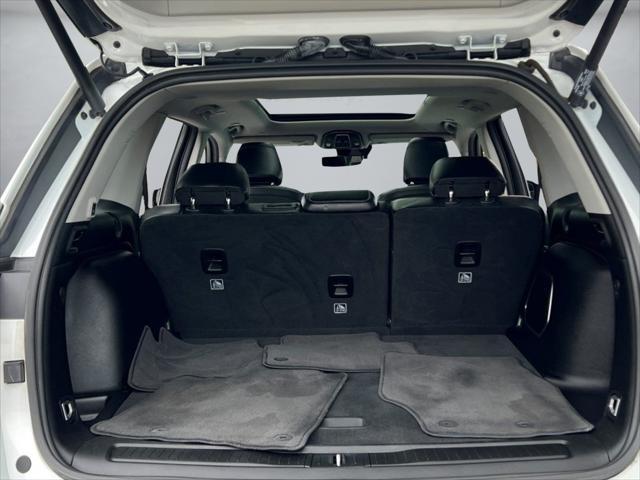 used 2022 Jeep Grand Cherokee car, priced at $32,300