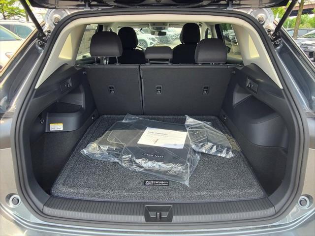 new 2025 Volkswagen Tiguan car, priced at $30,220