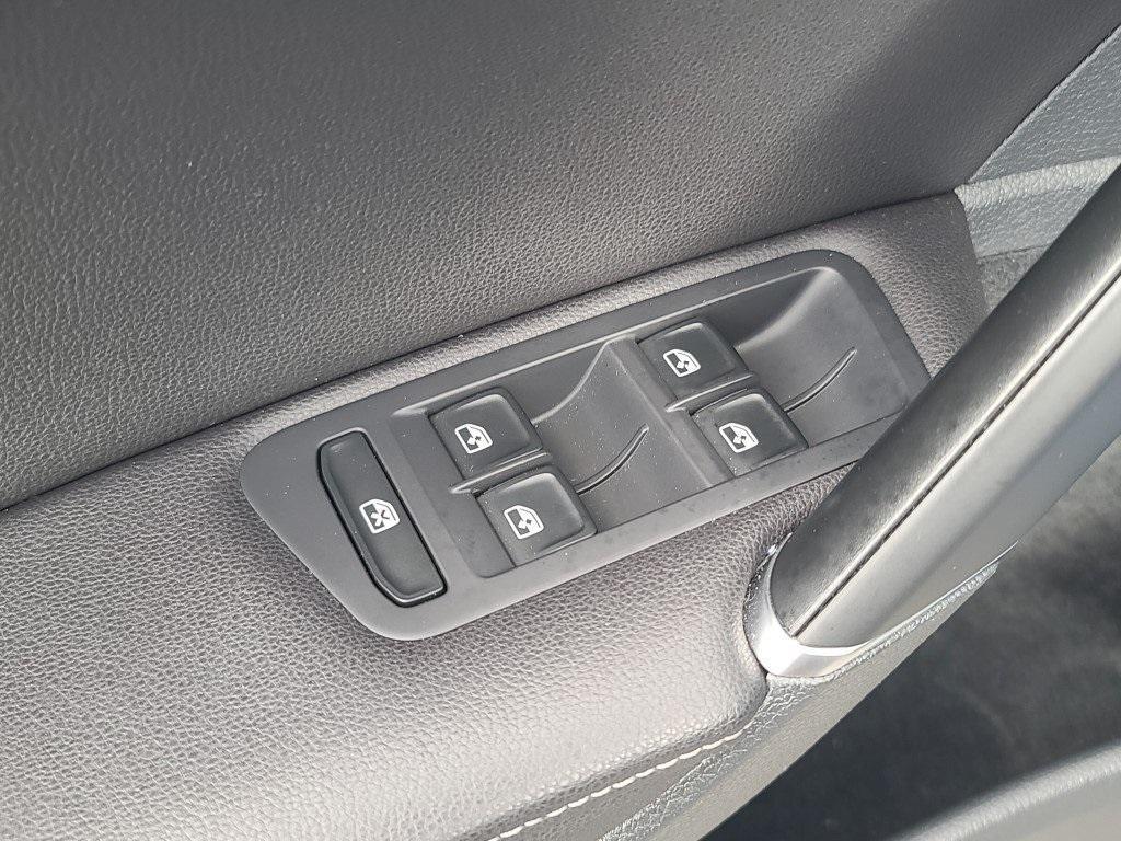 used 2017 Volkswagen Golf car, priced at $8,150