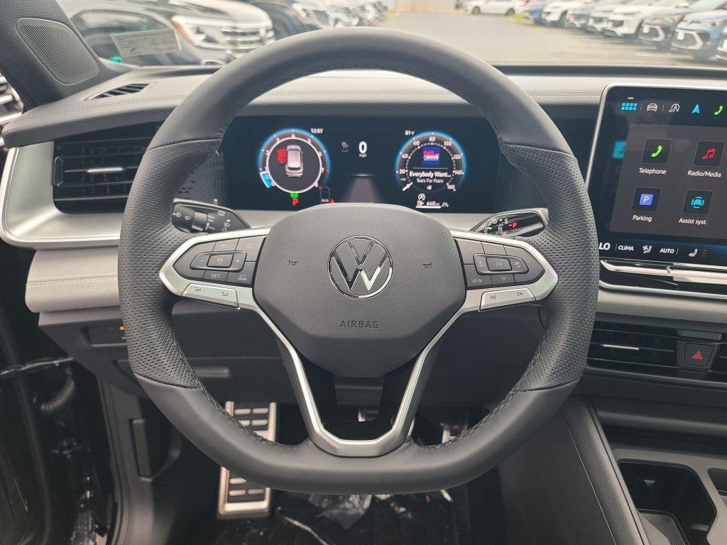 new 2025 Volkswagen Tiguan car, priced at $36,668