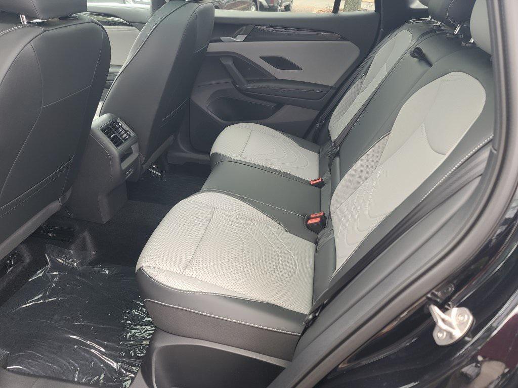 new 2025 Volkswagen Tiguan car, priced at $36,668