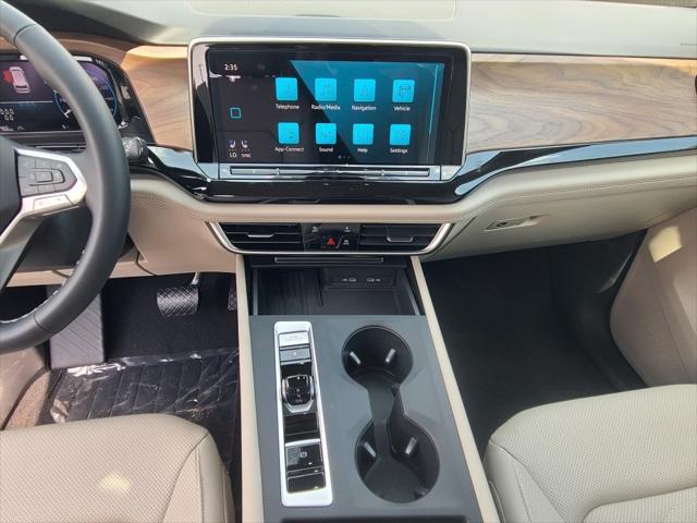 new 2025 Volkswagen Atlas car, priced at $39,871