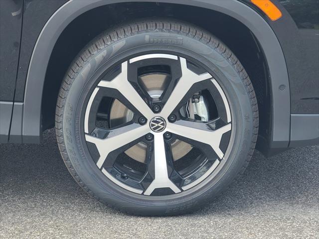 new 2025 Volkswagen Tiguan car, priced at $35,823