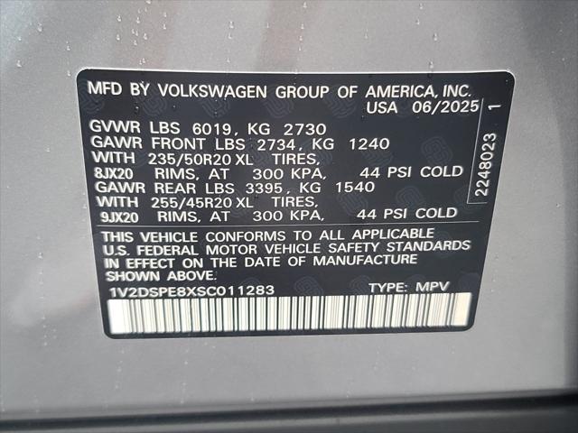 new 2025 Volkswagen ID.4 car, priced at $44,532