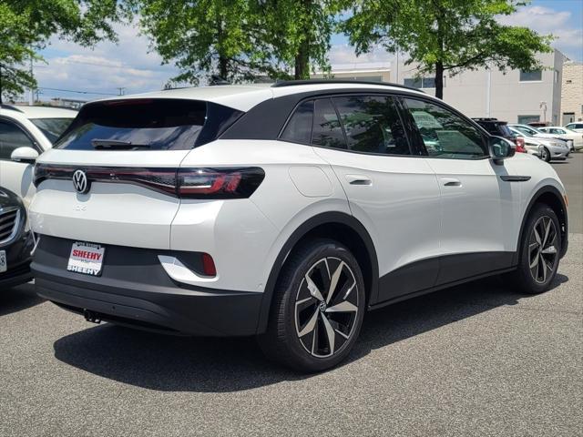 new 2025 Volkswagen ID.4 car, priced at $50,176