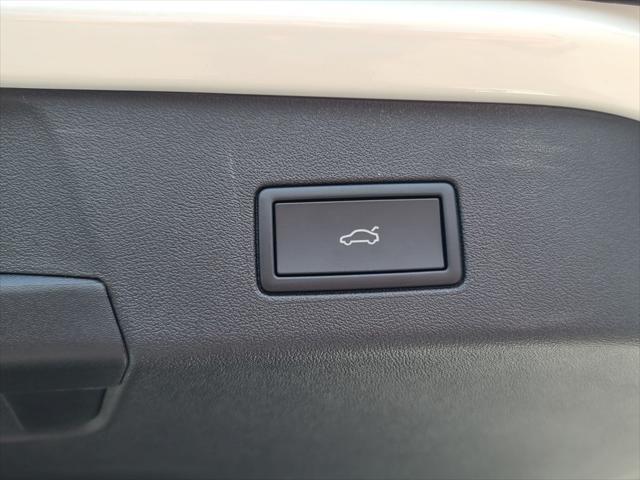 new 2025 Volkswagen ID.4 car, priced at $50,176